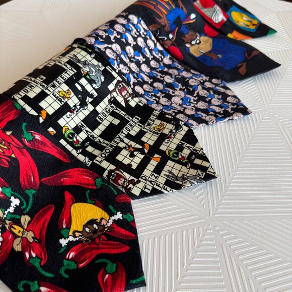 Looney Tunes Vintage 90s Lot of 5 Neck Ties Silk & Polyester Warner Bros - Picture 4 of 9